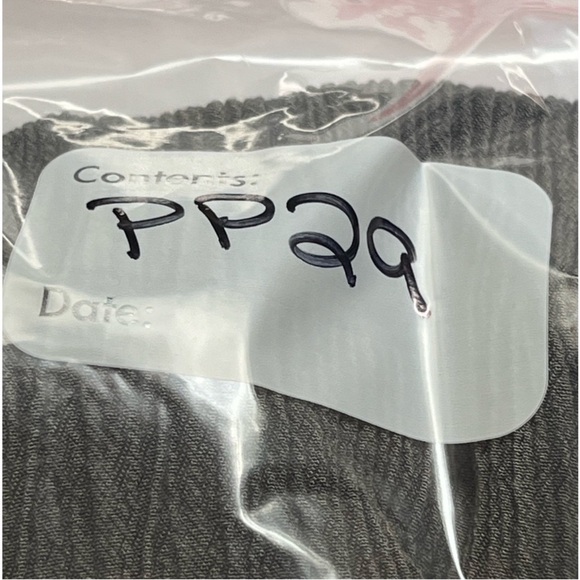 Giddy Up Glamour Womens Gray Flowy Bell Sleeve Crinkle Peasant Top Size Medium - Picture 10 of 11